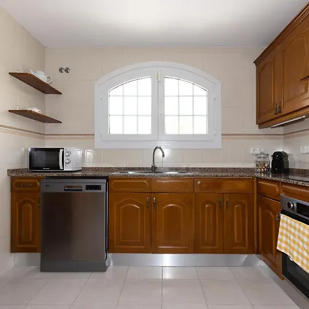 Holiday home Uhc Casa Mistral *