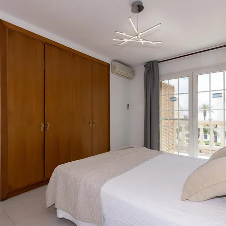 Uhc Casa Mistral Holiday home *