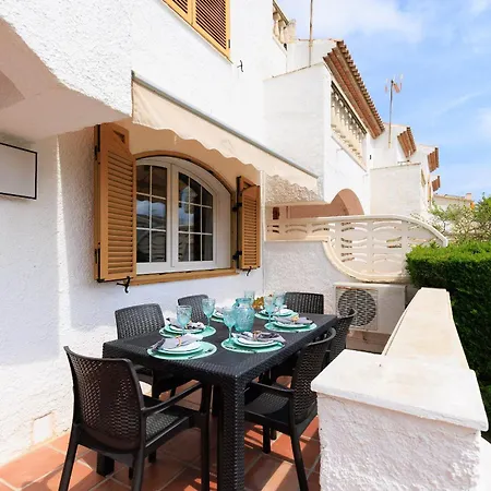 Uhc Casa Mistral Holiday home