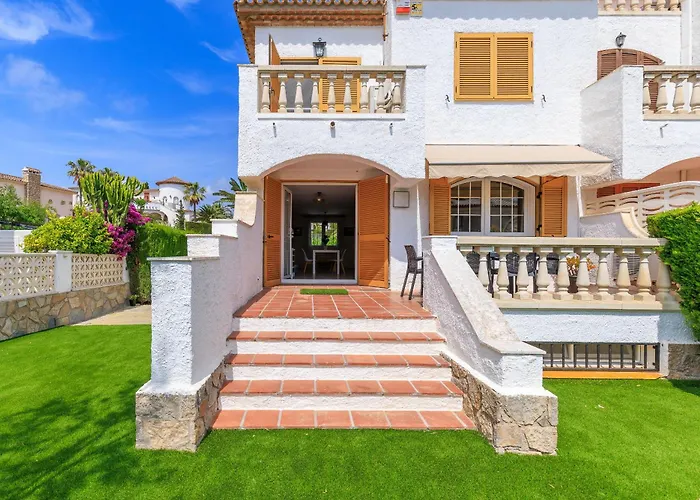 Uhc Casa Mistral 펜션 *